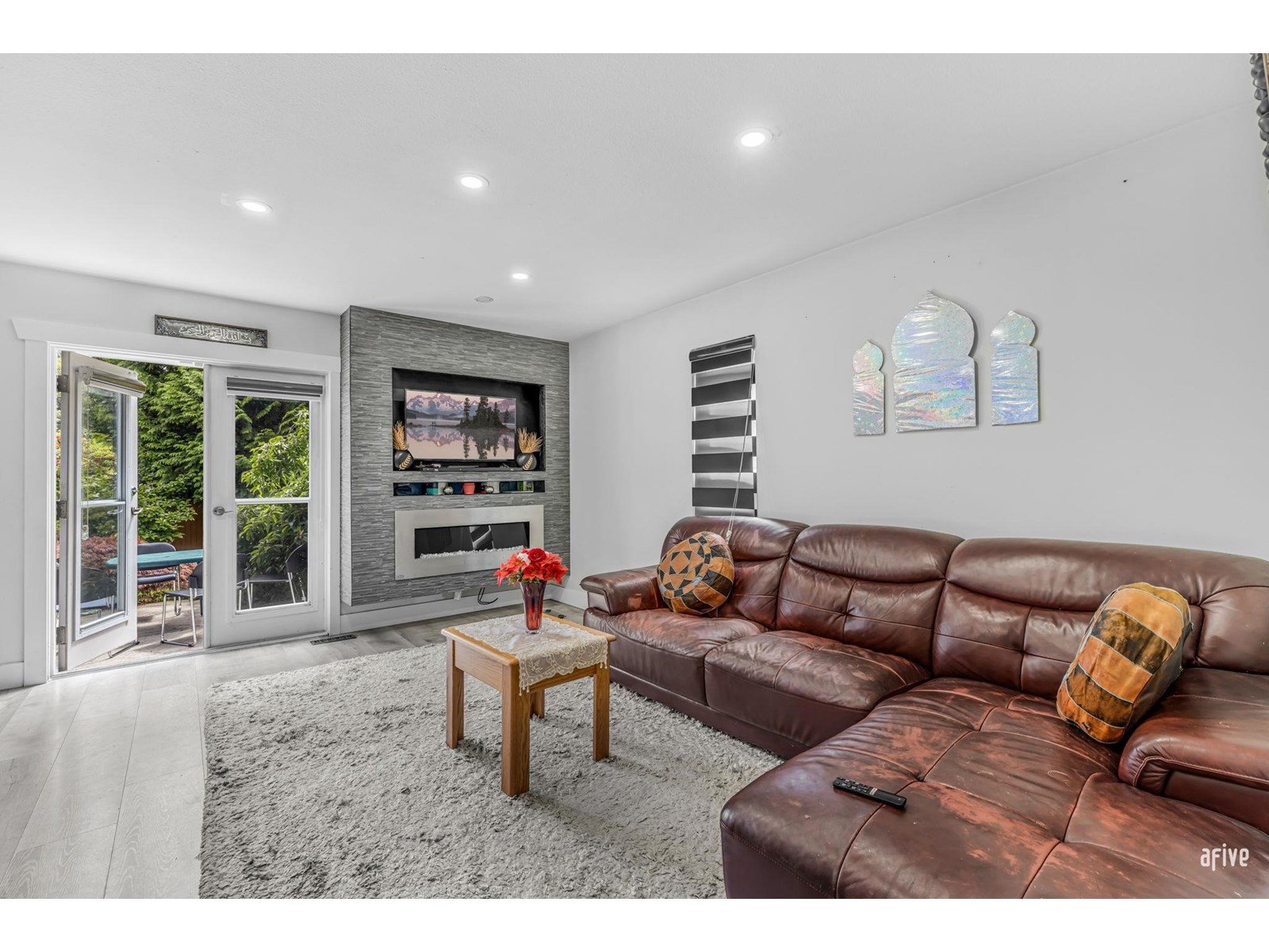 Photo 13 of 6480 138 Street, Surrey BC