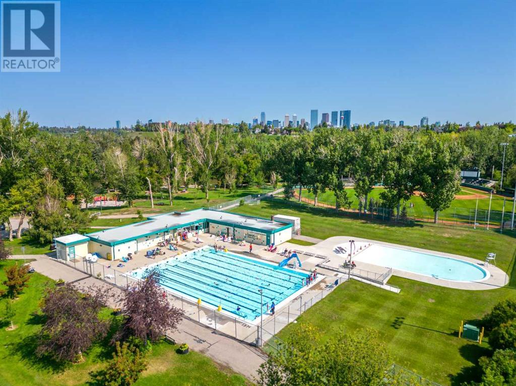 Single Family House for Sale in   Mission Road SW Parkhill Calgary 