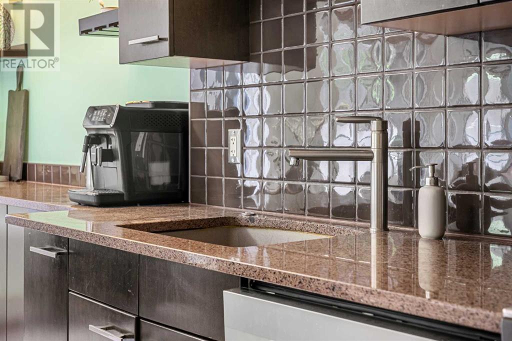 Single Family House for Sale in   Mission Road SW Parkhill Calgary 