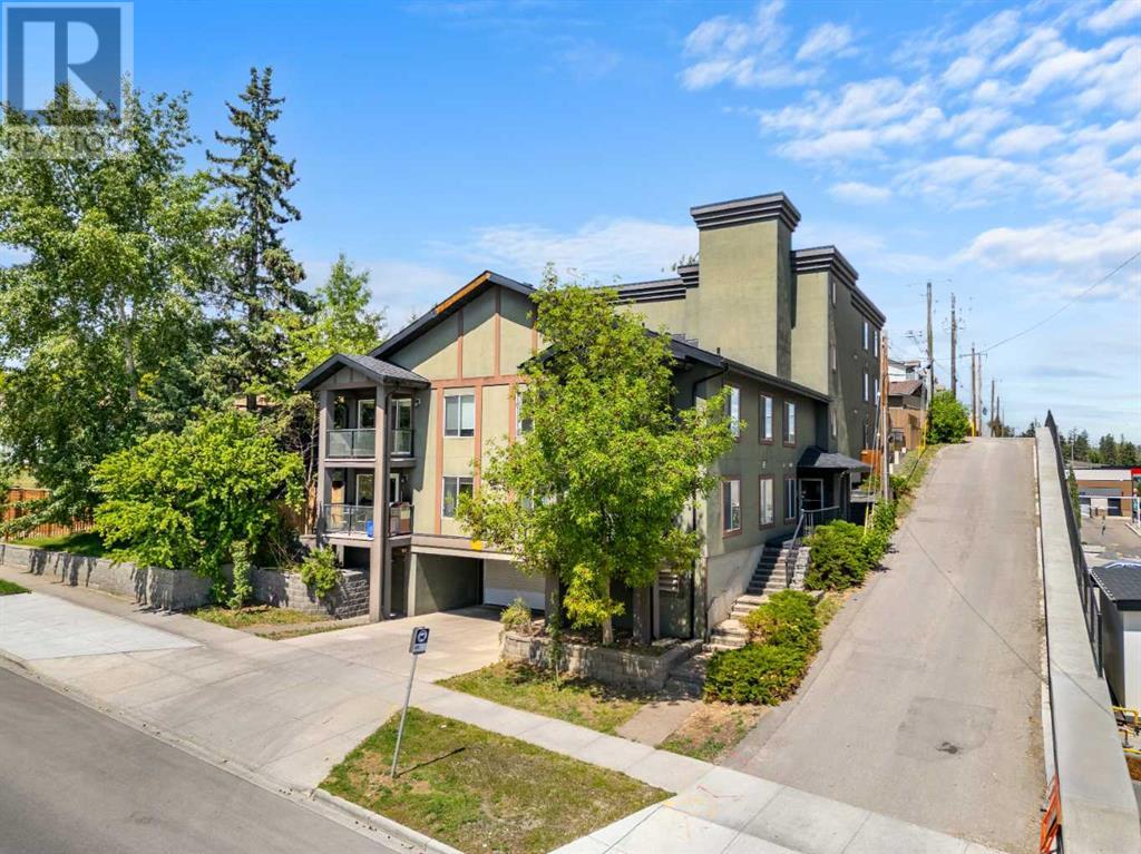 Single Family House for Sale in   Mission Road SW Parkhill Calgary 