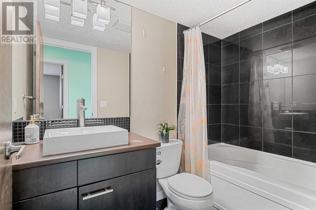 Single Family House for Sale in   Mission Road SW Parkhill Calgary 