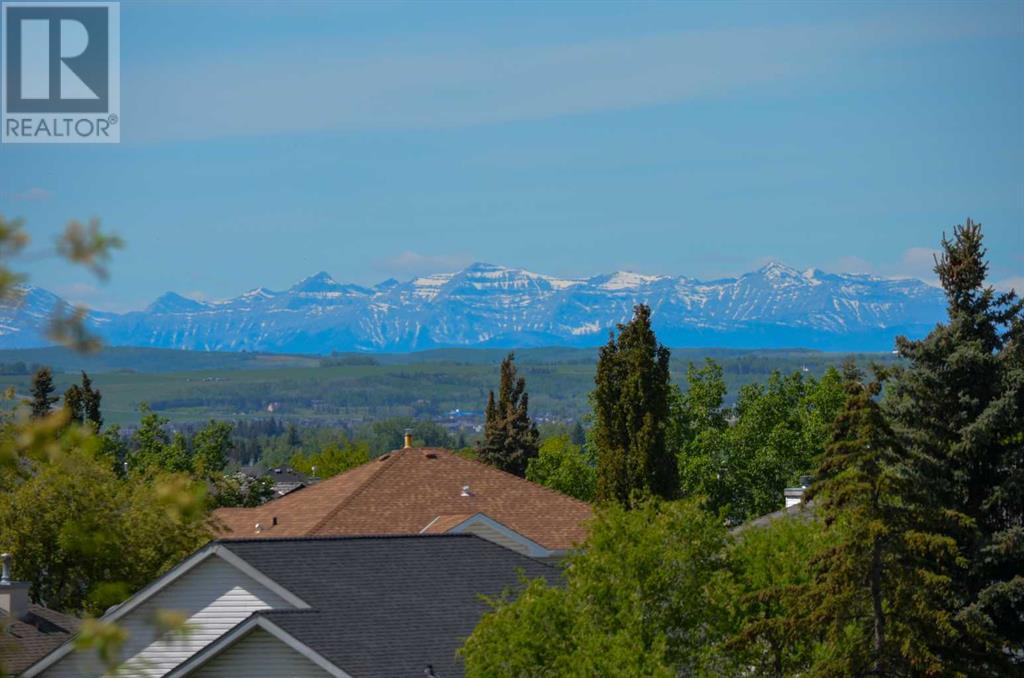 Single Family House for Sale in  Douglasdale Boulevard SE Douglasdale/Glen Calgary 