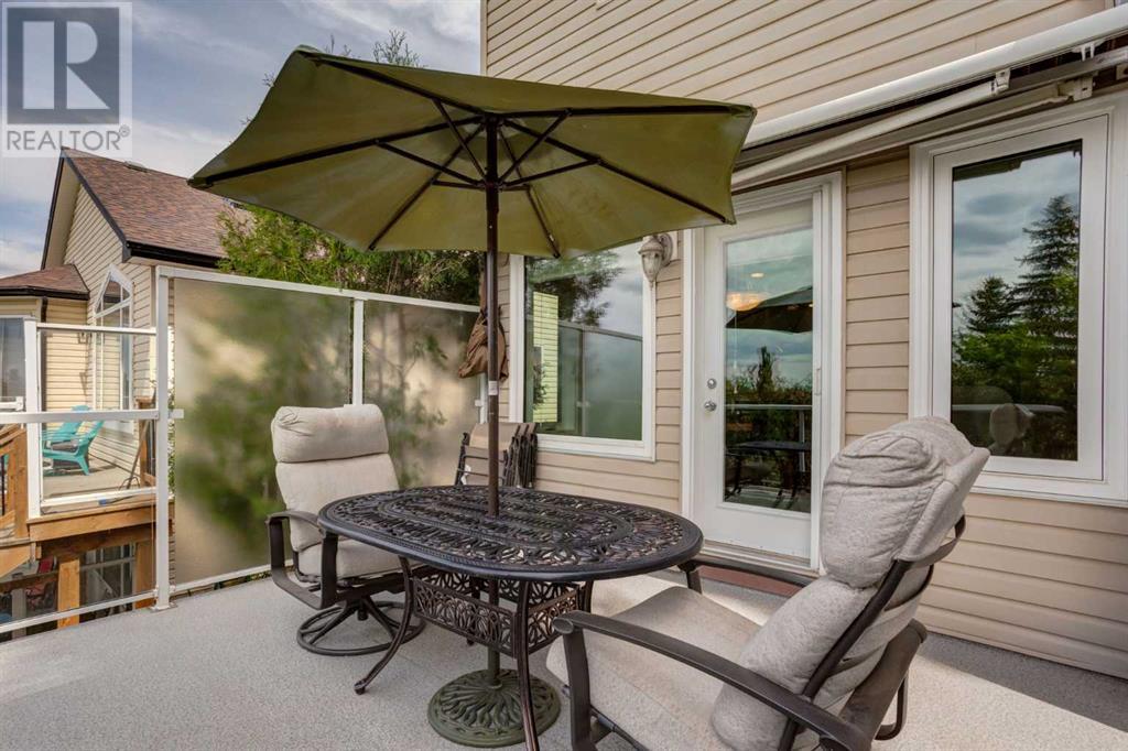 Single Family House for Sale in  Douglasdale Boulevard SE Douglasdale/Glen Calgary 