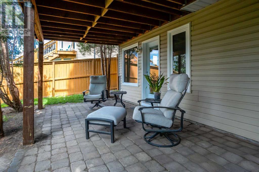 Single Family House for Sale in  Douglasdale Boulevard SE Douglasdale/Glen Calgary 