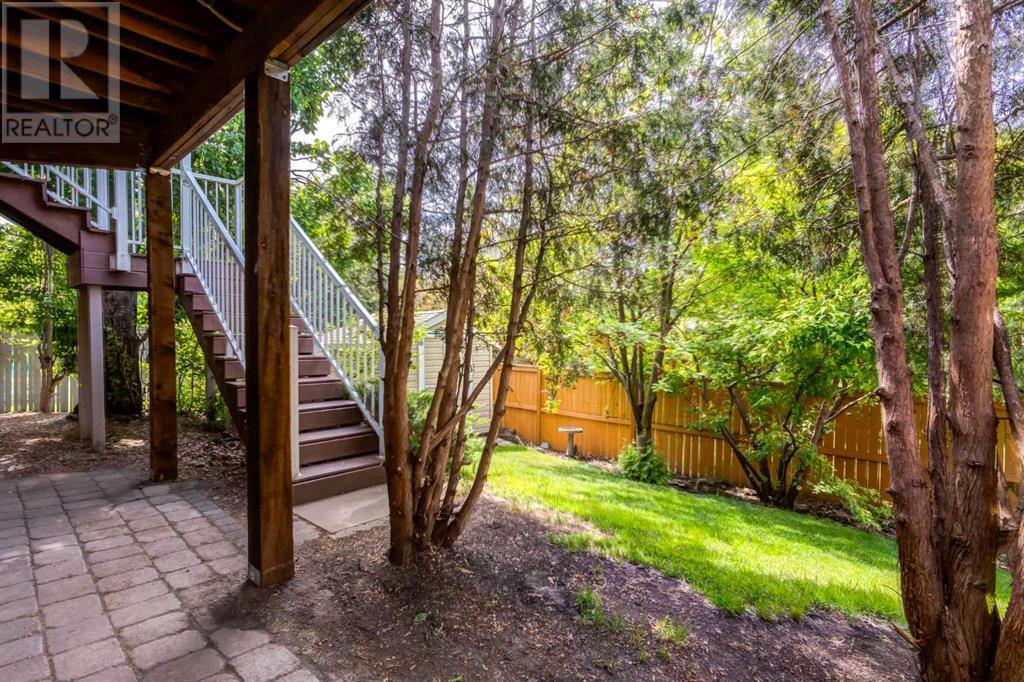 Single Family House for Sale in  Douglasdale Boulevard SE Douglasdale/Glen Calgary 