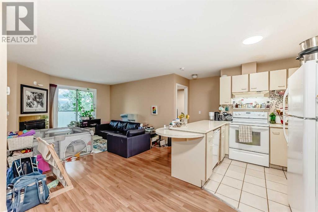 Single Family House for Sale in   Edenwold Heights NW Edgemont Calgary 