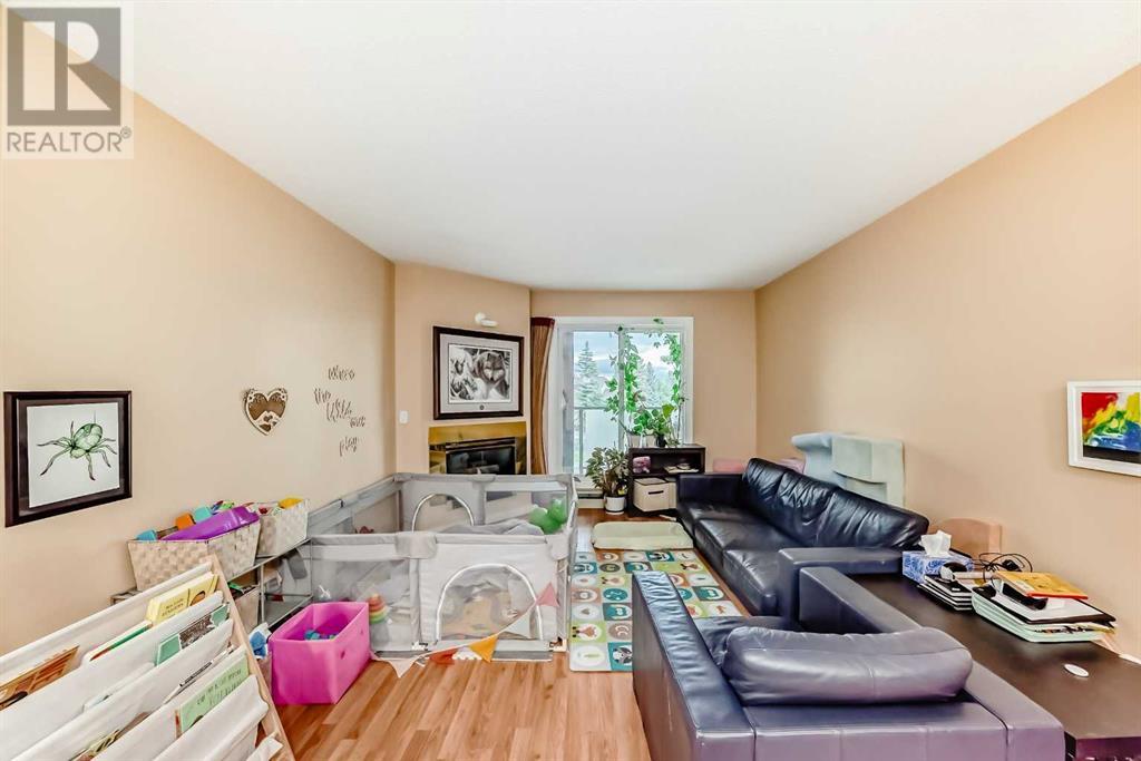 Single Family House for Sale in   Edenwold Heights NW Edgemont Calgary 