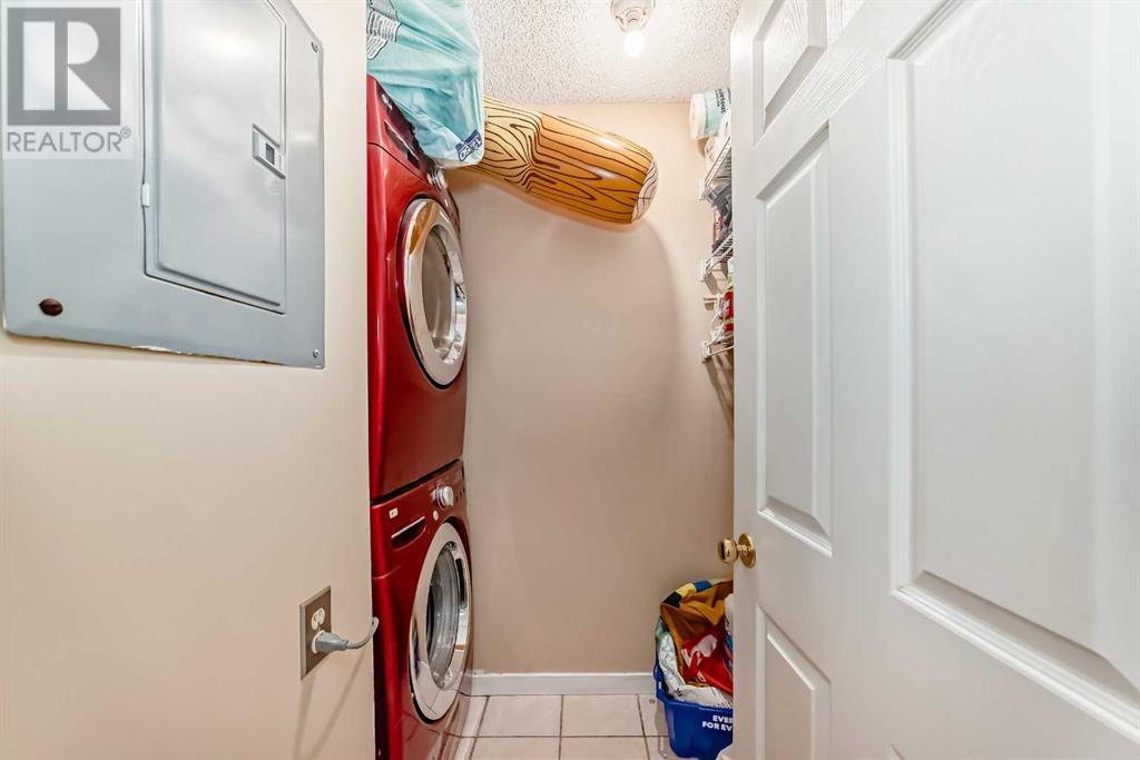 Single Family House for Sale in   Edenwold Heights NW Edgemont Calgary 