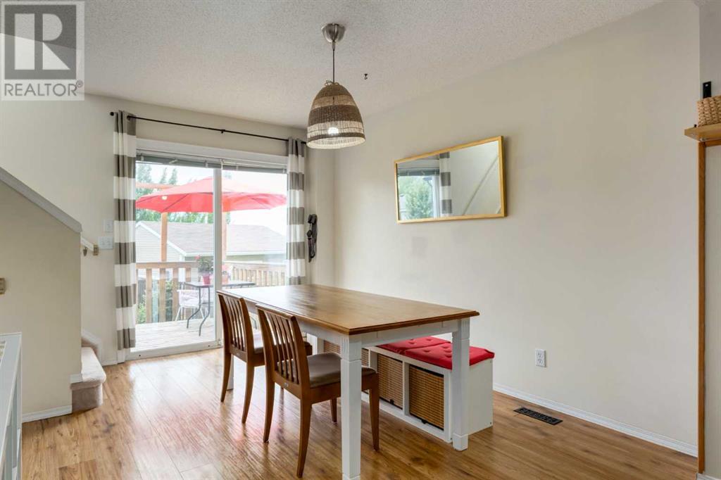 Single Family House for Sale in  Tuscany Springs Circle NW Tuscany Calgary 