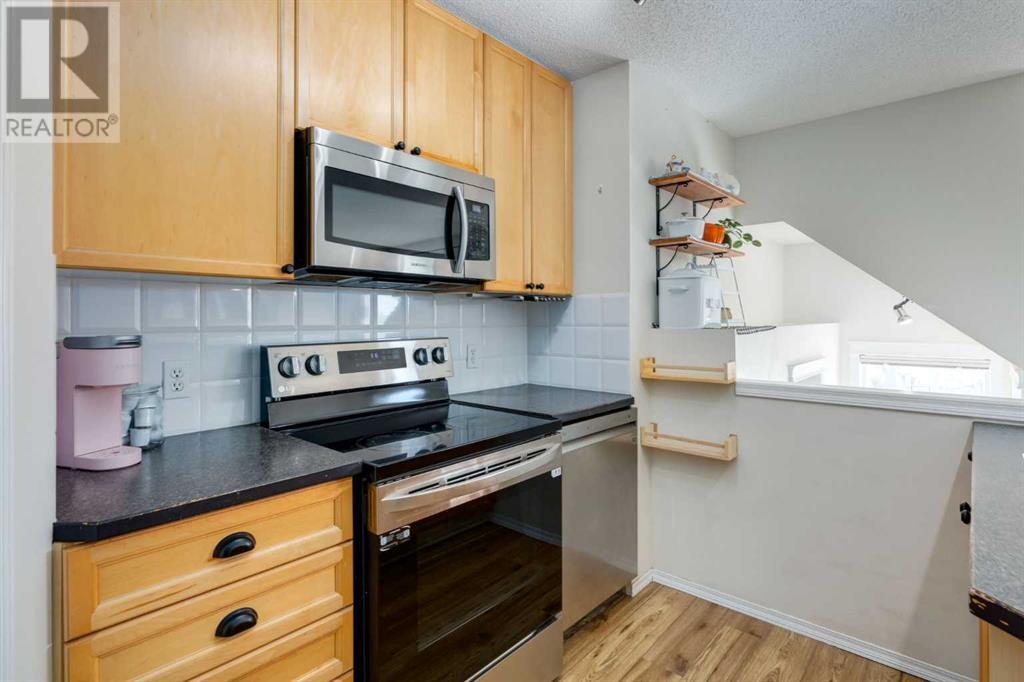 Single Family House for Sale in  Tuscany Springs Circle NW Tuscany Calgary 