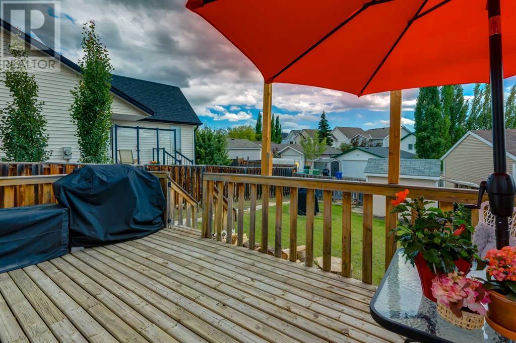 Single Family House for Sale in  Tuscany Springs Circle NW Tuscany Calgary 