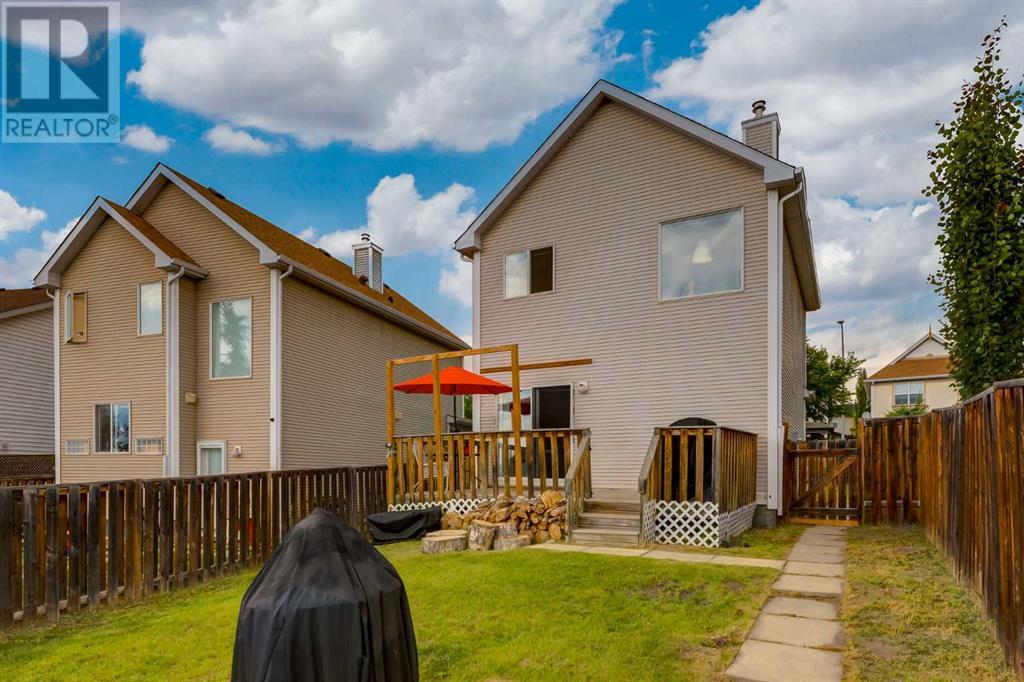 Single Family House for Sale in  Tuscany Springs Circle NW Tuscany Calgary 