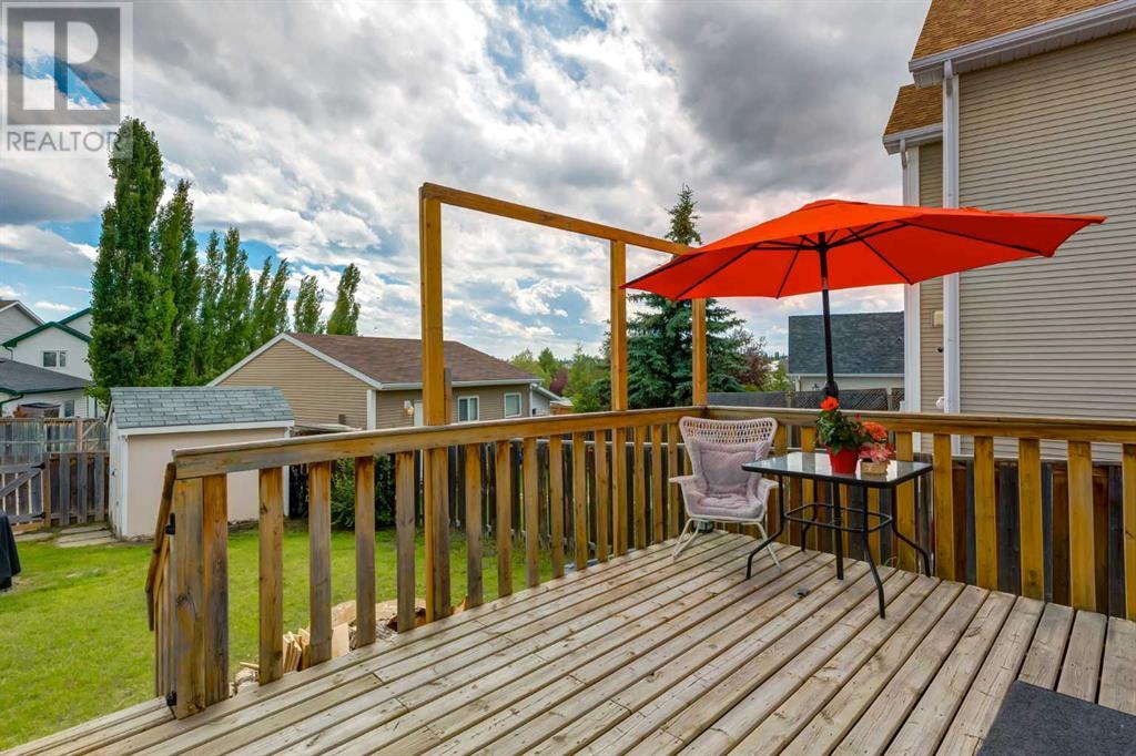 Single Family House for Sale in  Tuscany Springs Circle NW Tuscany Calgary 