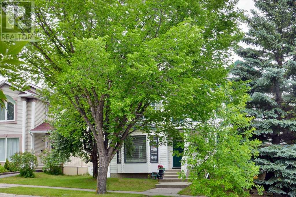 Single Family House for Sale in  Sierra Morena Road SW Signal Hill Calgary 