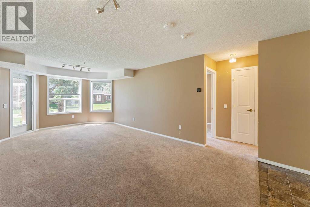 Single Family House for Sale in   Simcoe Boulevard SW Signal Hill Calgary 
