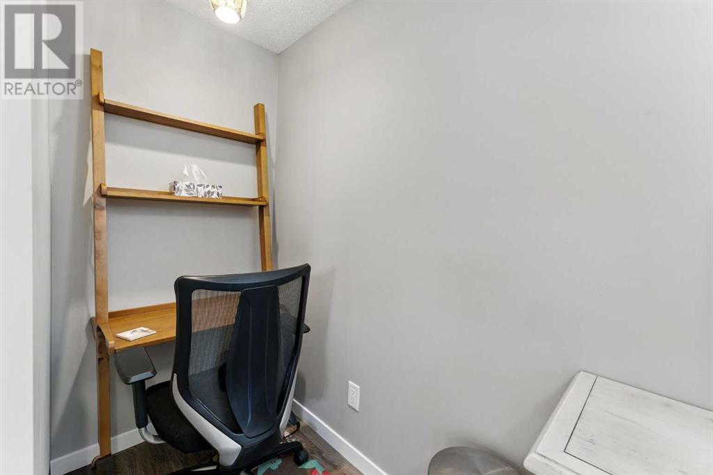 Single Family House Bungalow for Sale in   Street SE Dover Calgary 