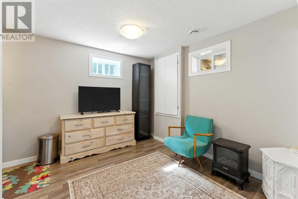 Single Family House Bungalow for Sale in   Street SE Dover Calgary 