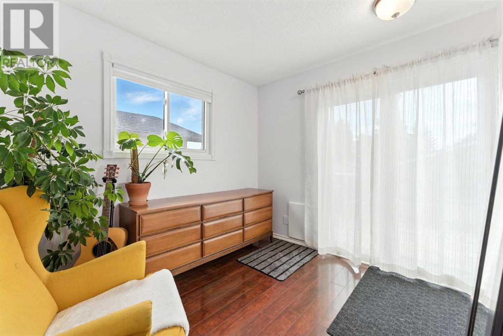 Single Family House Bungalow for Sale in   Street SE Dover Calgary 