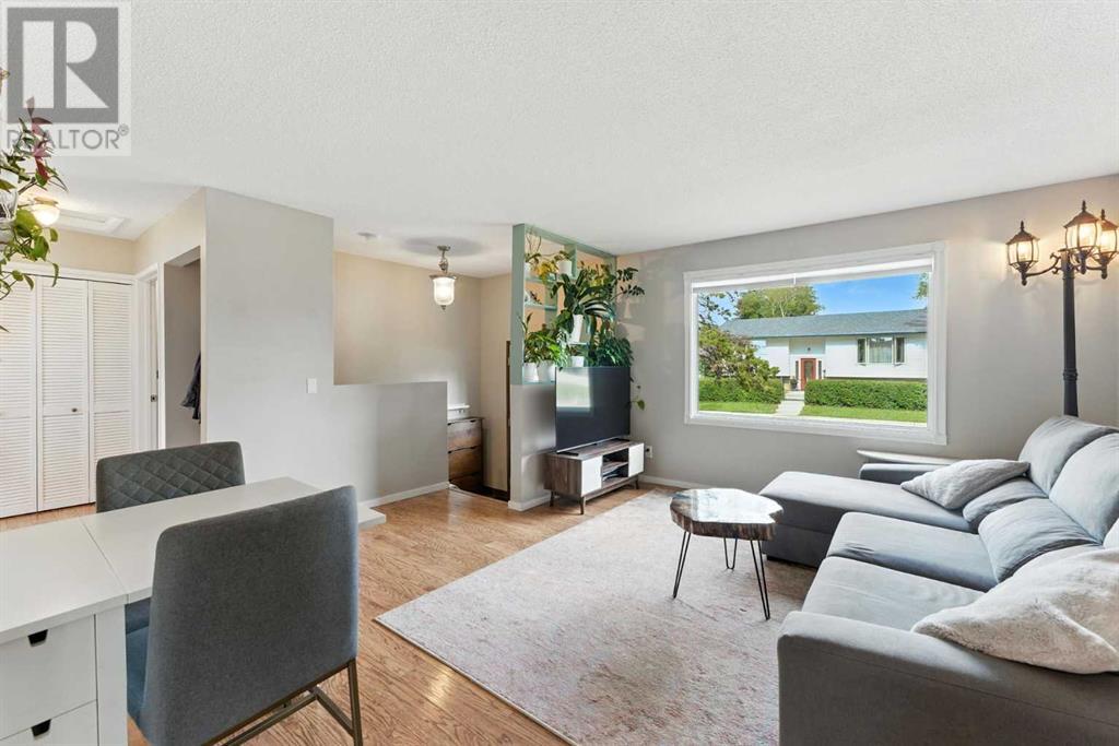 Single Family House Bungalow for Sale in   Street SE Dover Calgary 