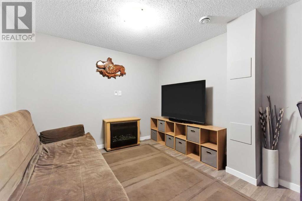 Single Family House Bungalow for Sale in   Street SE Dover Calgary 
