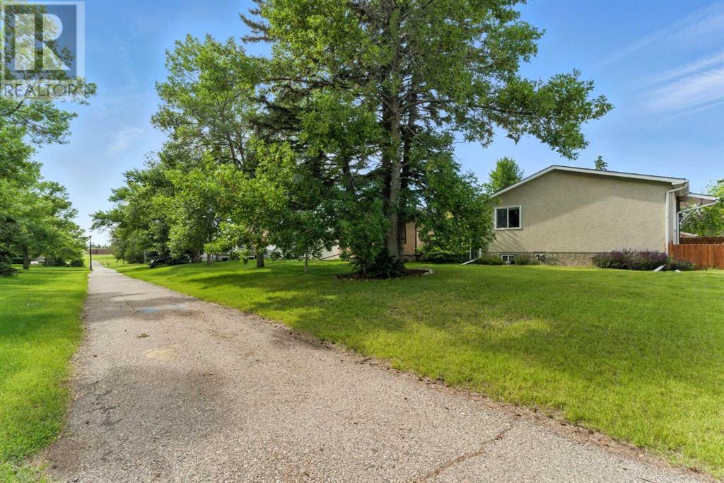 Single Family House Bungalow for Sale in   Street SE Dover Calgary 