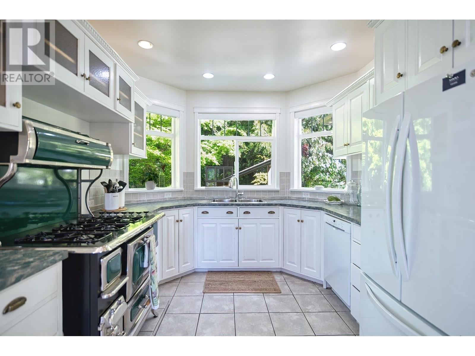 1377 MARLENE ROAD, Roberts Creek
