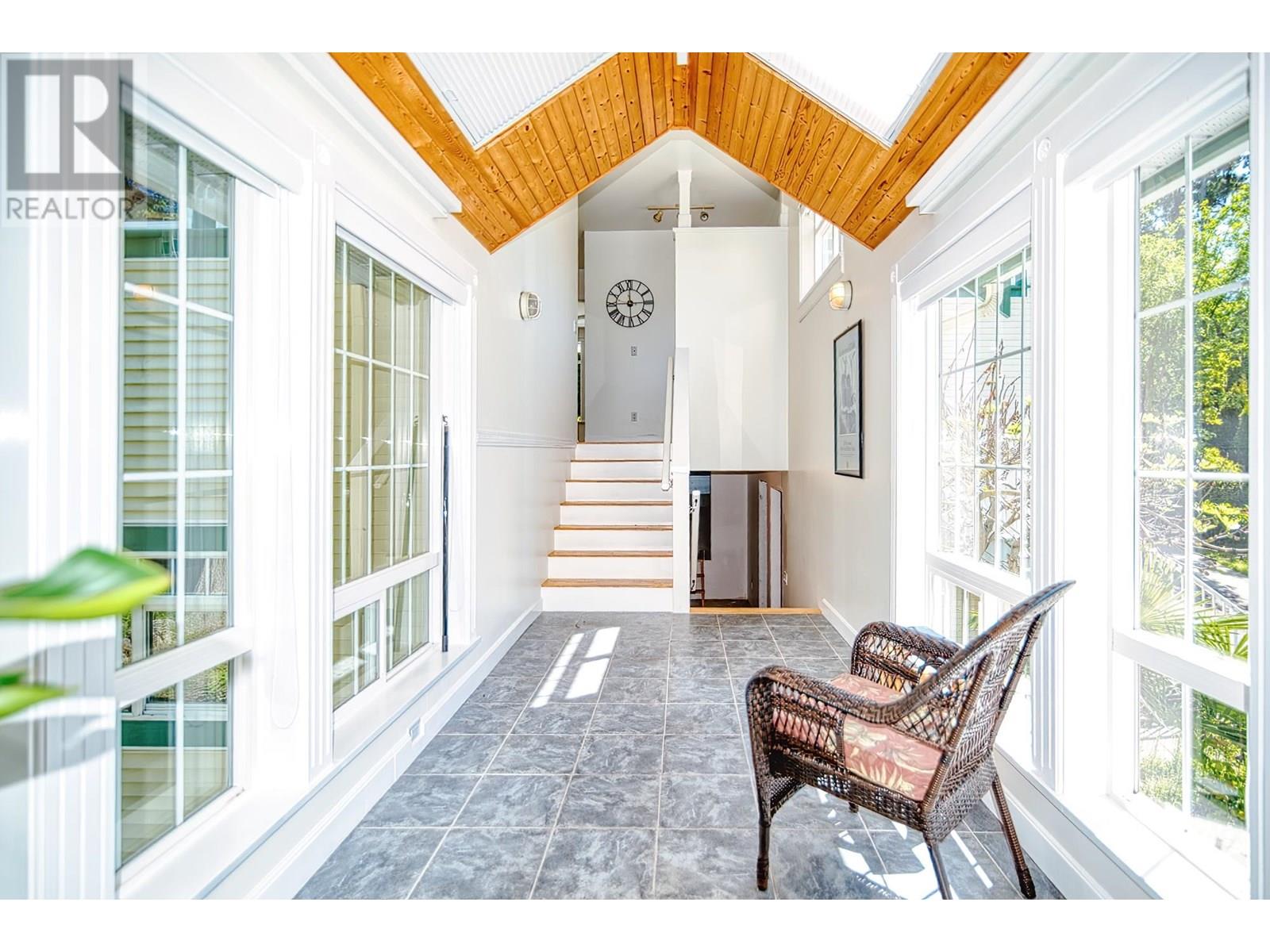 1377 MARLENE ROAD, Roberts Creek
