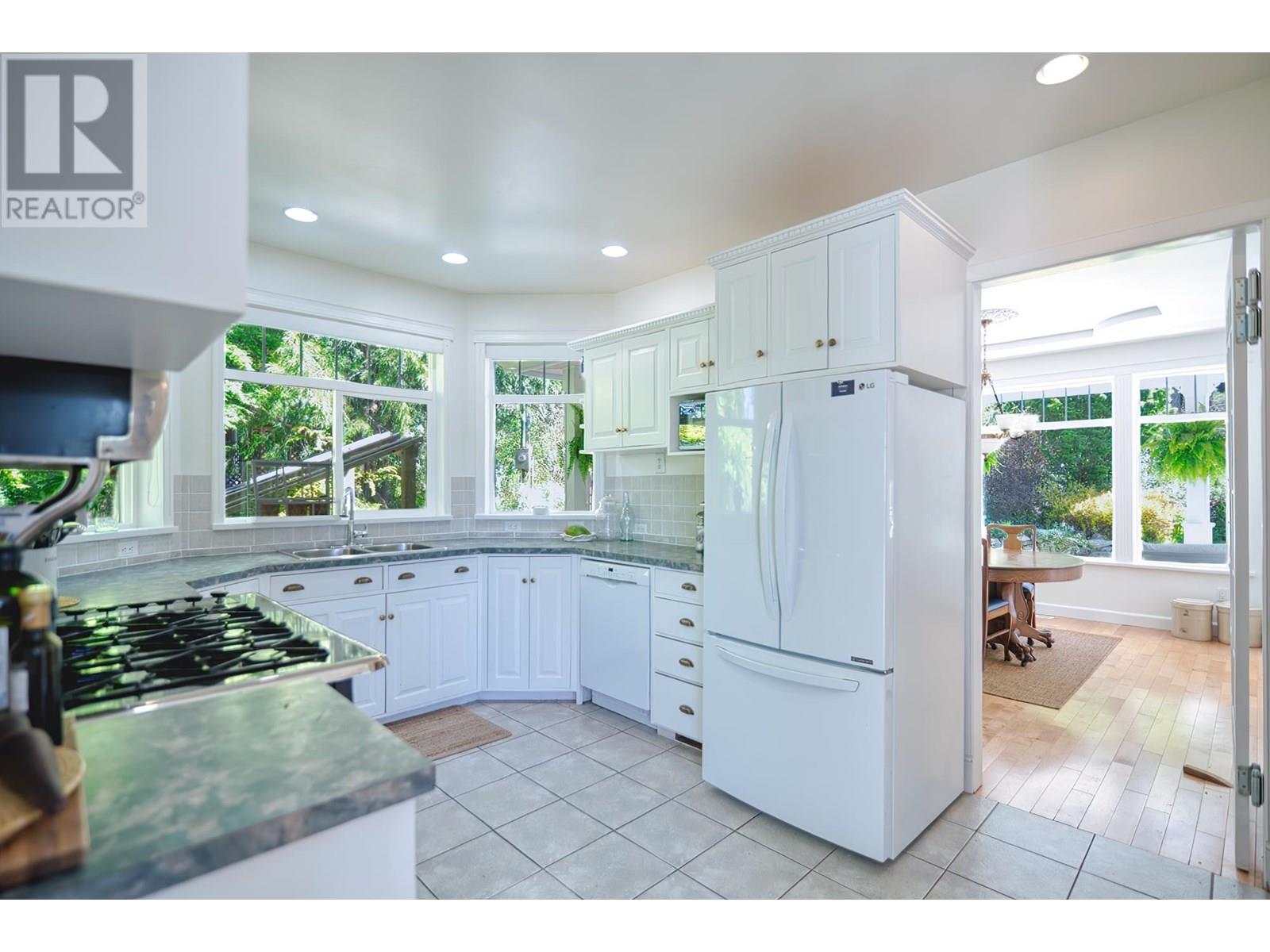 1377 MARLENE ROAD, Roberts Creek