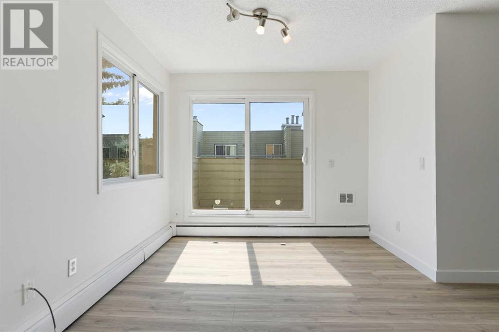Single Family House for Sale in   Glamis Drive SW Glamorgan Calgary 