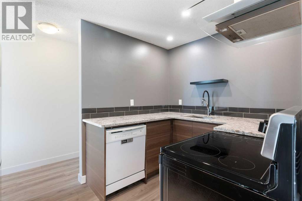 Single Family House for Sale in   Glamis Drive SW Glamorgan Calgary 