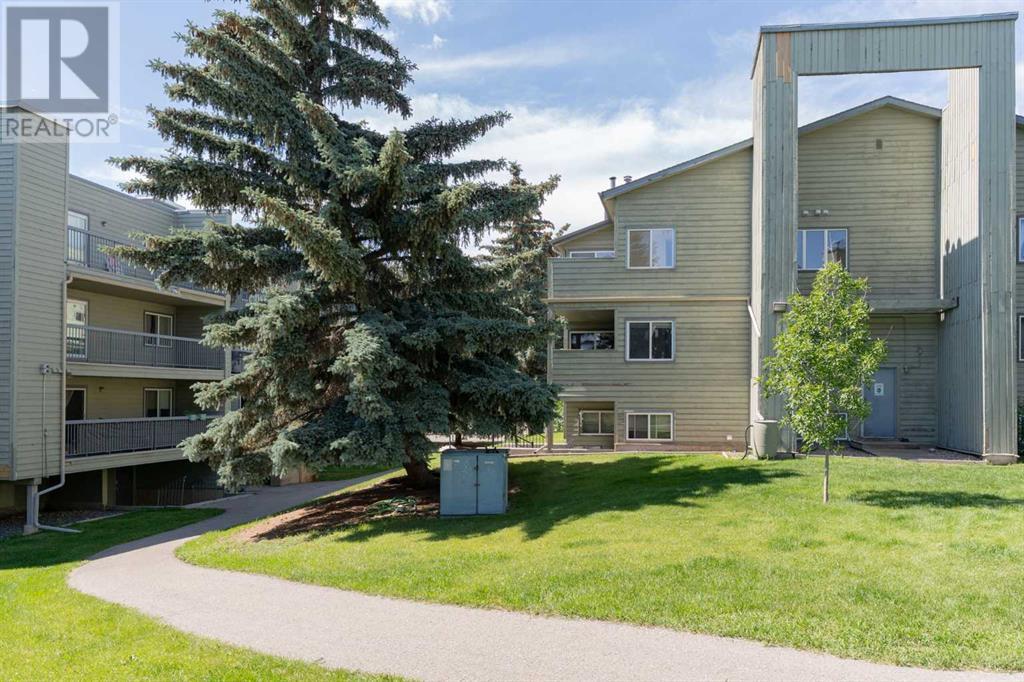 Single Family House for Sale in   Glamis Drive SW Glamorgan Calgary 
