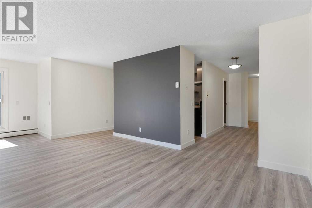 Single Family House for Sale in   Glamis Drive SW Glamorgan Calgary 