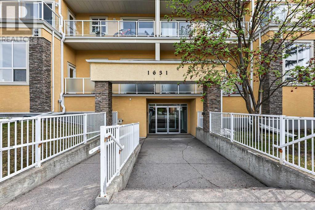 Single Family House for Sale in    Avenue SW South Calgary Calgary 