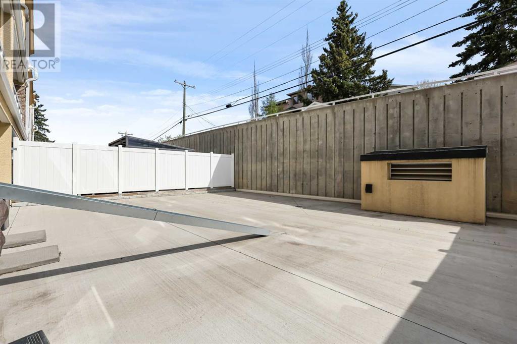 Single Family House for Sale in    Avenue SW South Calgary Calgary 