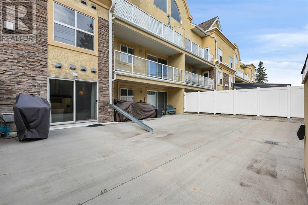 Single Family House for Sale in    Avenue SW South Calgary Calgary 