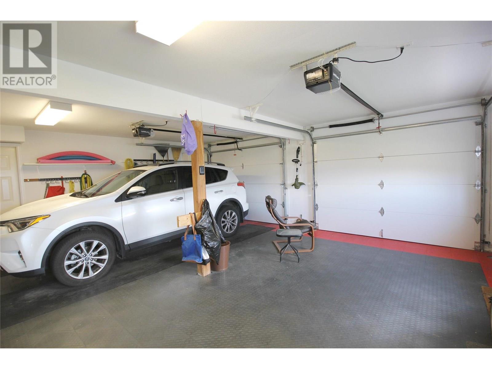  1608 Holden Road, Penticton
