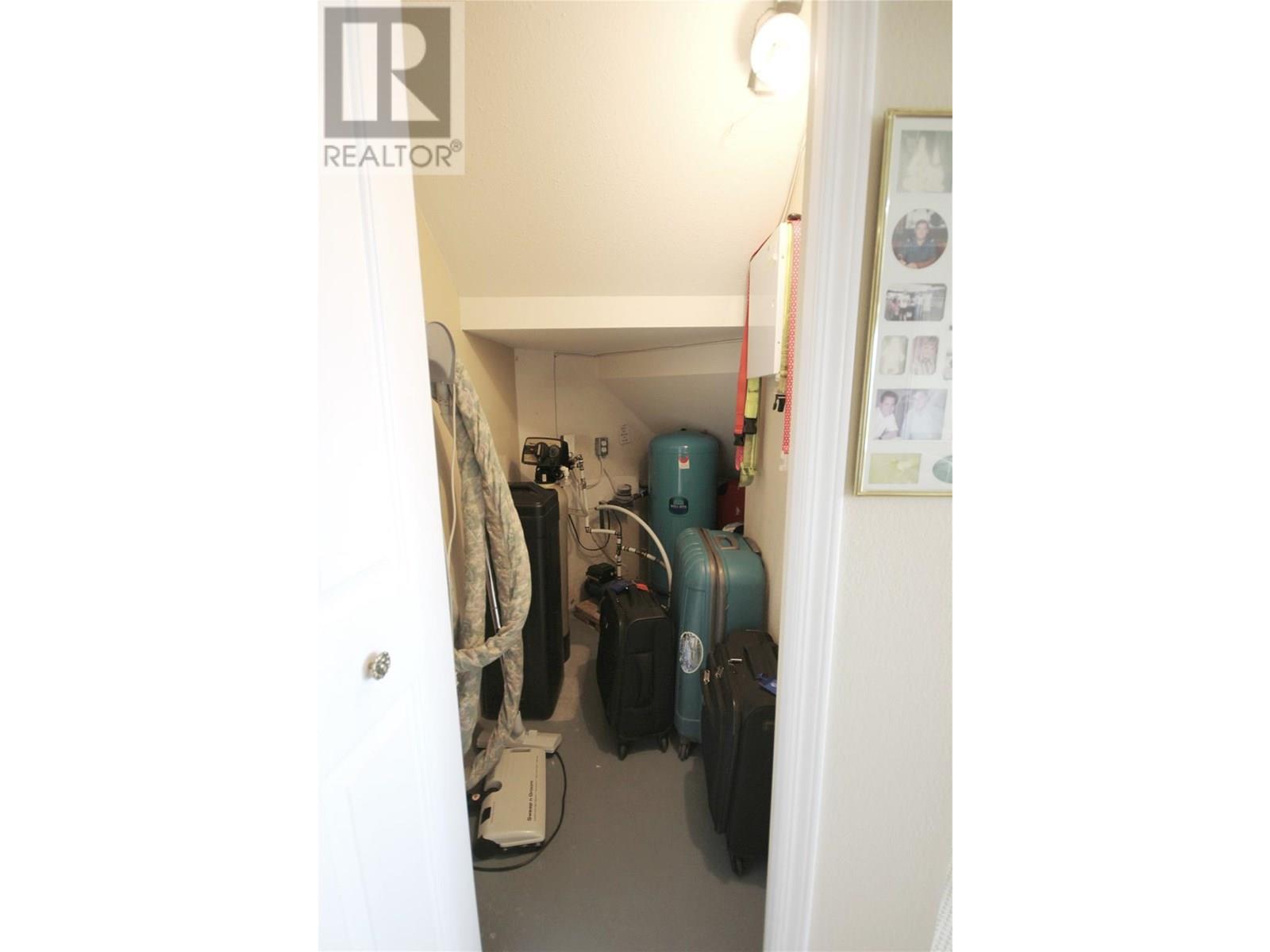  1608 Holden Road, Penticton