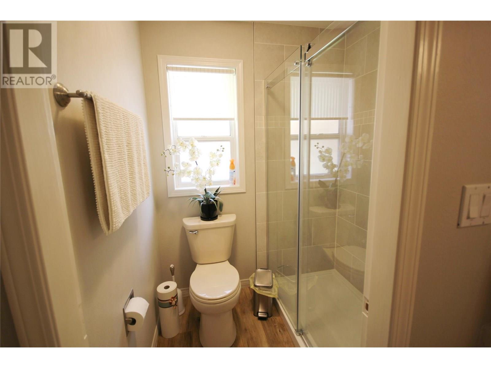  1608 Holden Road, Penticton