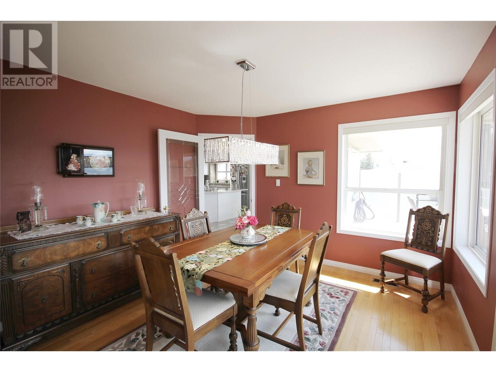  1608 Holden Road, Penticton