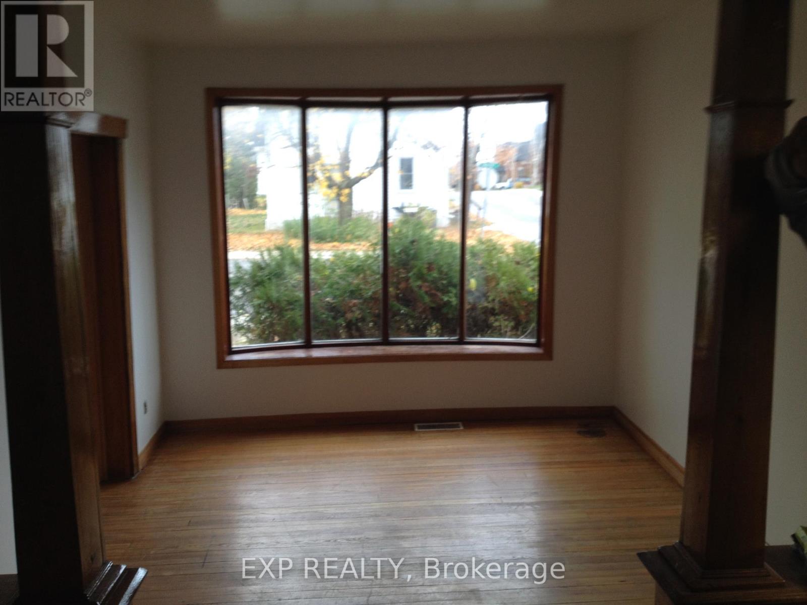 Photo 2 of 294 Moffatt Street, Carleton Place ON
