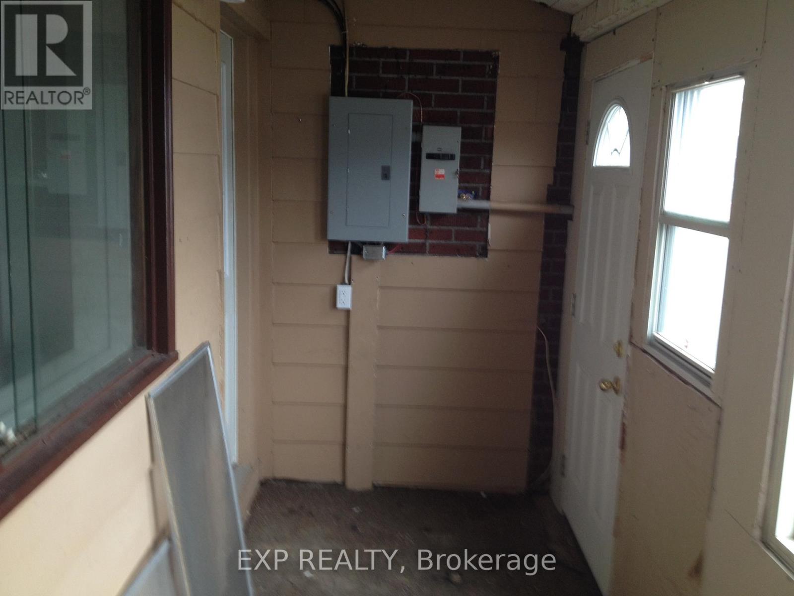 Photo 13 of 294 Moffatt Street, Carleton Place ON