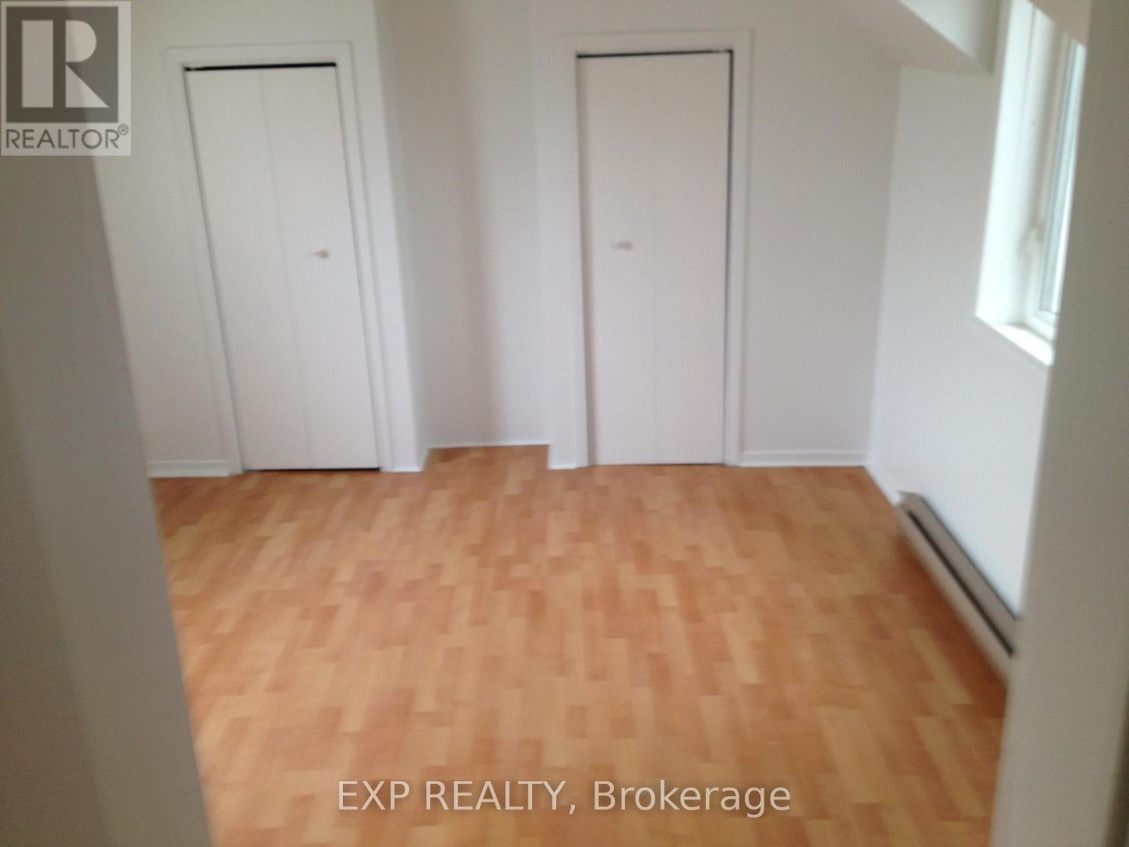 Photo 11 of 294 Moffatt Street, Carleton Place ON