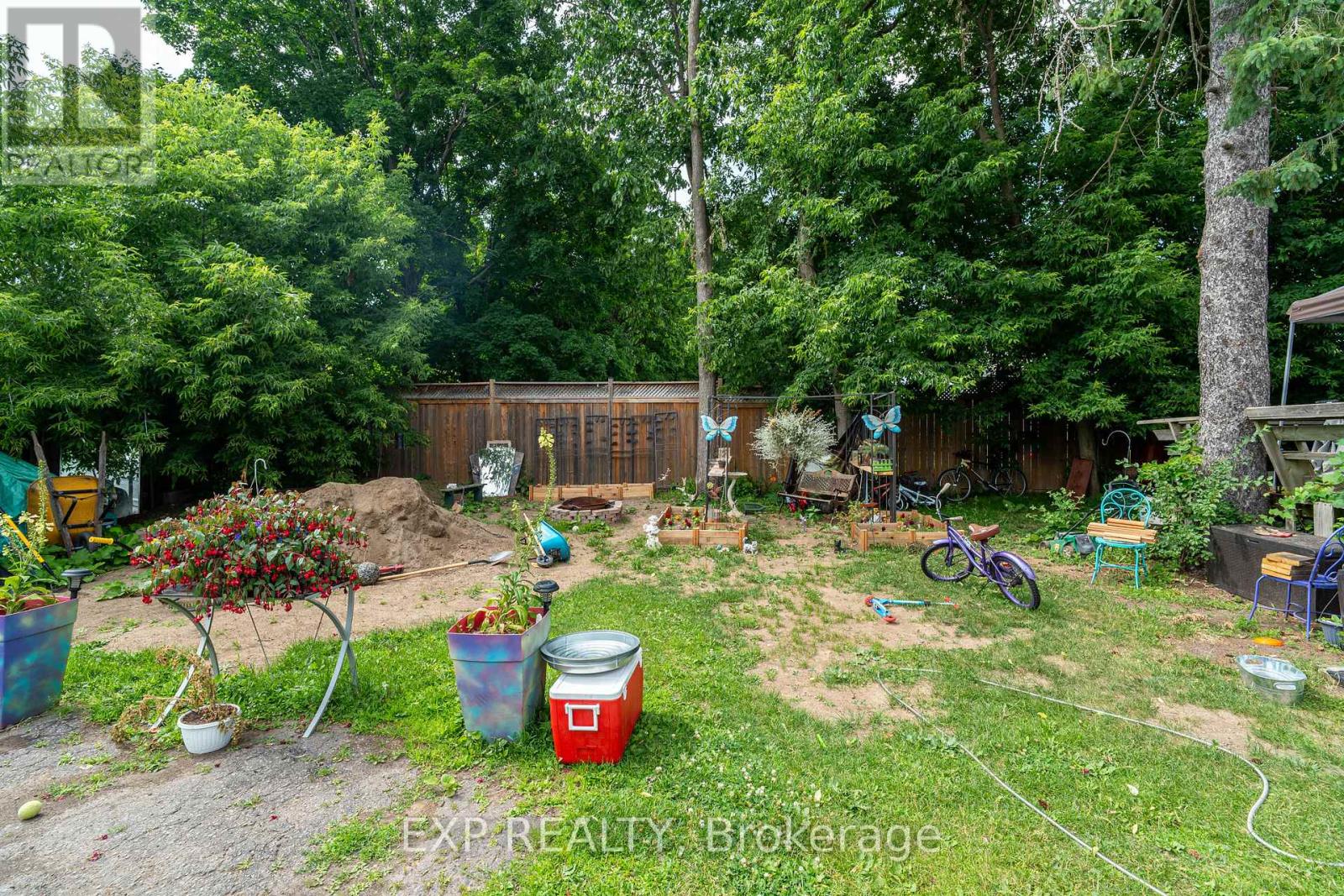 Photo 12 of 294 Moffatt Street, Carleton Place ON