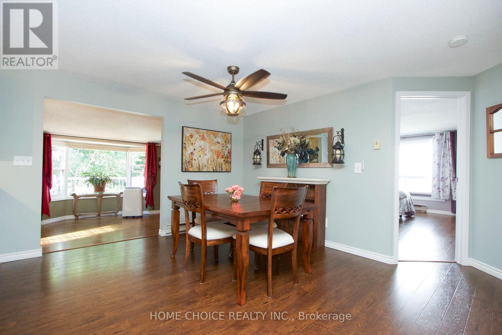 Photo 28 of 10 Eastbank Road, Clarington ON