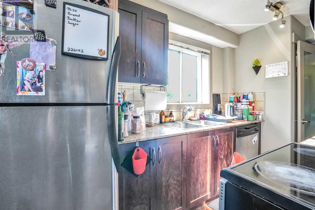 Single Family House for Sale in    Avenue SW Sunalta Calgary 