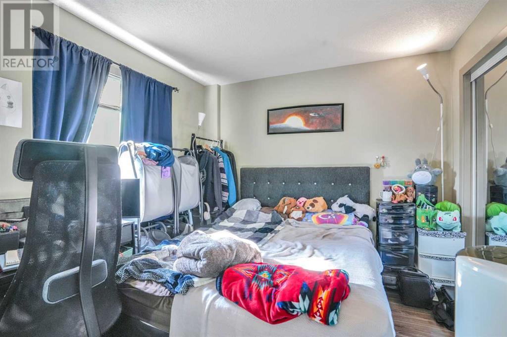 Single Family House for Sale in    Avenue SW Sunalta Calgary 