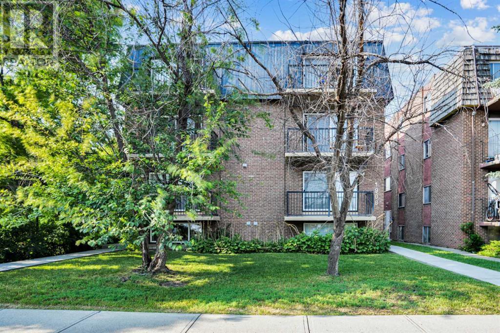 Single Family House for Sale in    Avenue SW Sunalta Calgary 