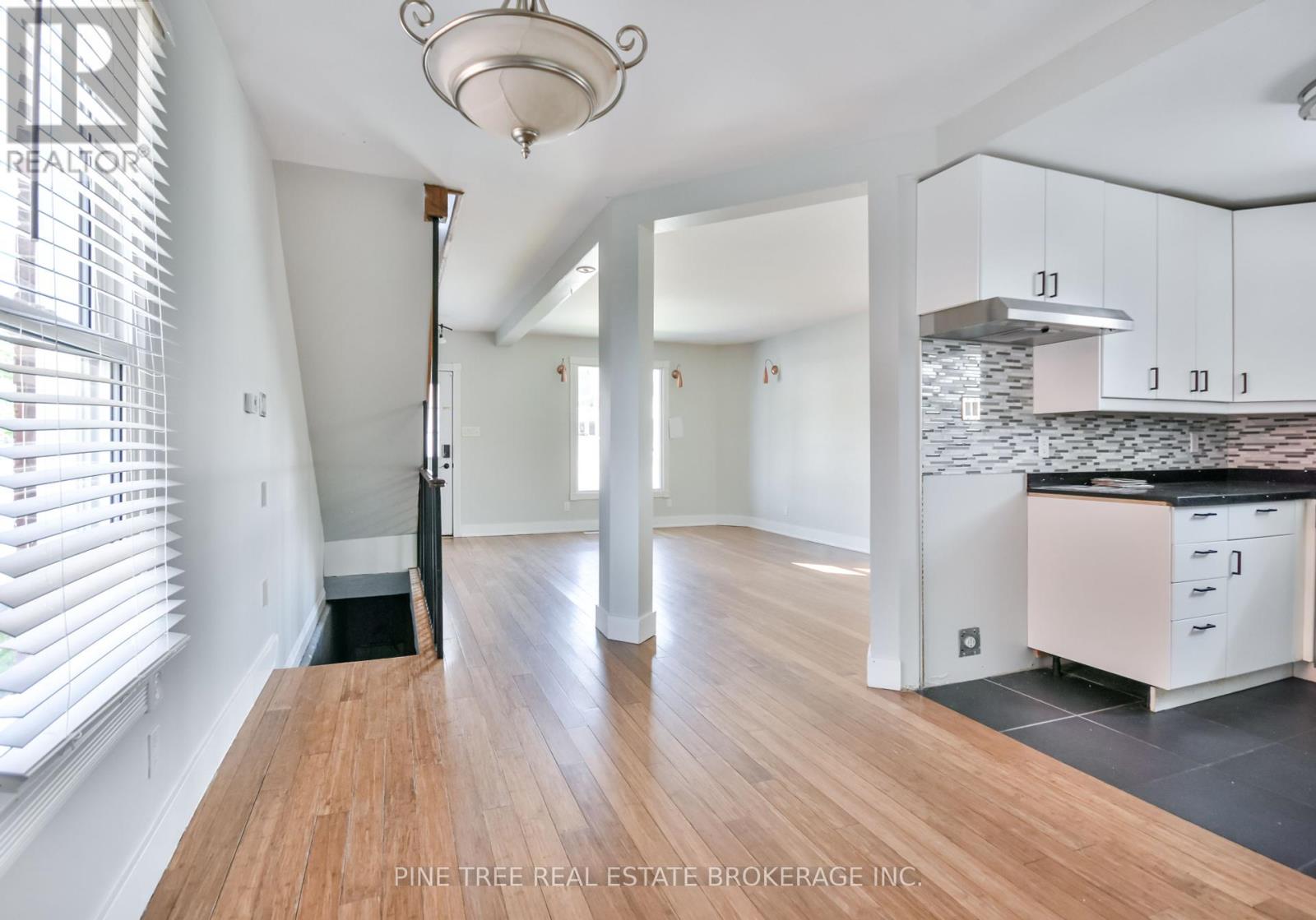 Photo 1 of 9 Sophia Street W, Barrie ON