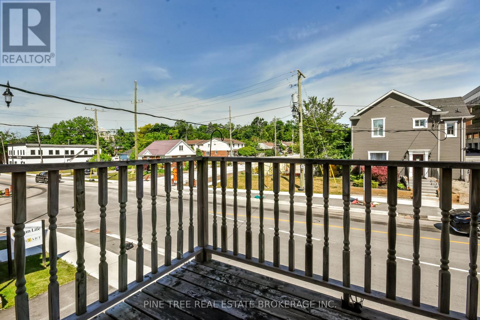 Photo 29 of 9 Sophia Street W, Barrie ON