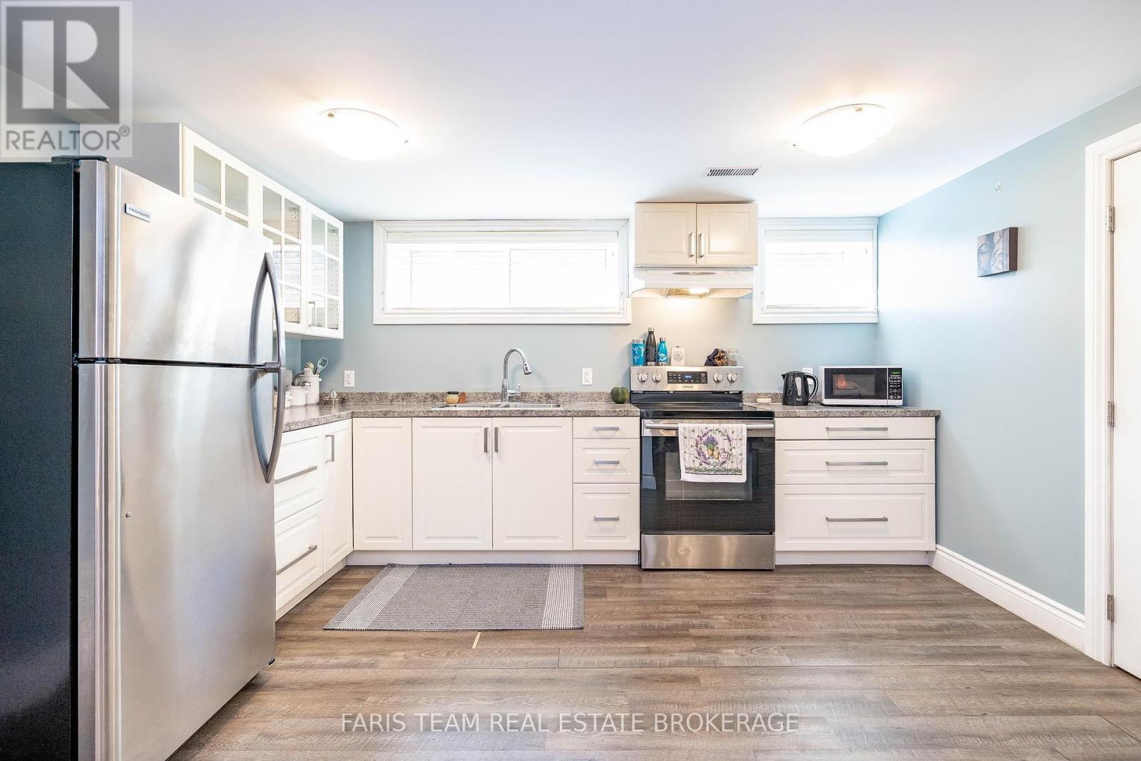 Photo 22 of 1116 Everton Road, Midland ON